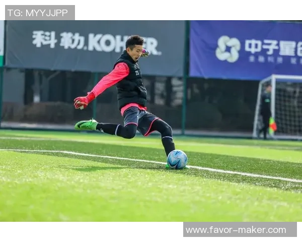 桐梓林小学足球明星展现青春风采助力校园体育发展